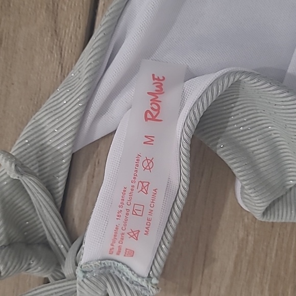 🔴Scrunch tie bandeau strapless bikini swimsuit - Picture 4 of 7